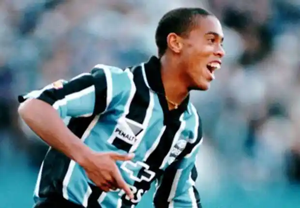 马赛正在积 马赛正在积