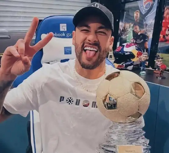 作为中场大 作为中场大